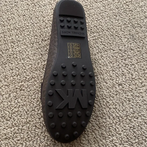 Micheal Kors Loafers Size 8.5 - Picture 3 of 6